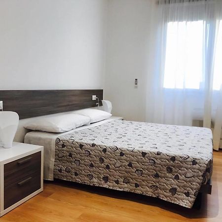 Four Rooms Guesthouse Oristano Exteriér fotografie